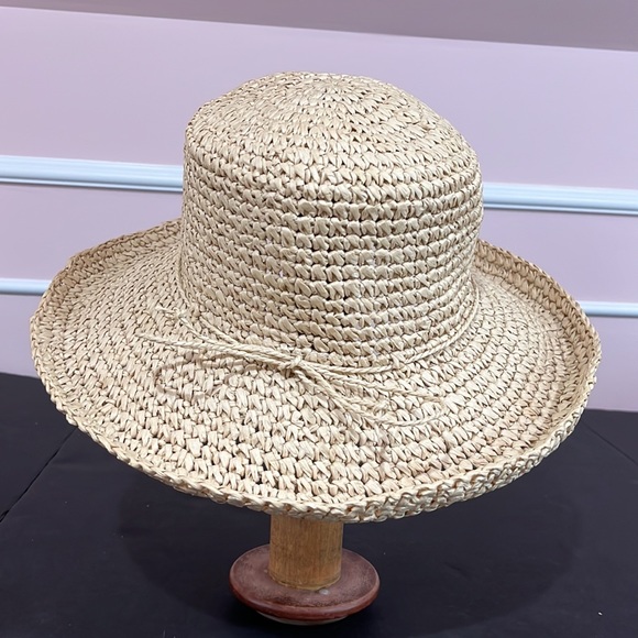 Floppy Sunhat 24” Unbranded - Picture 2 of 6